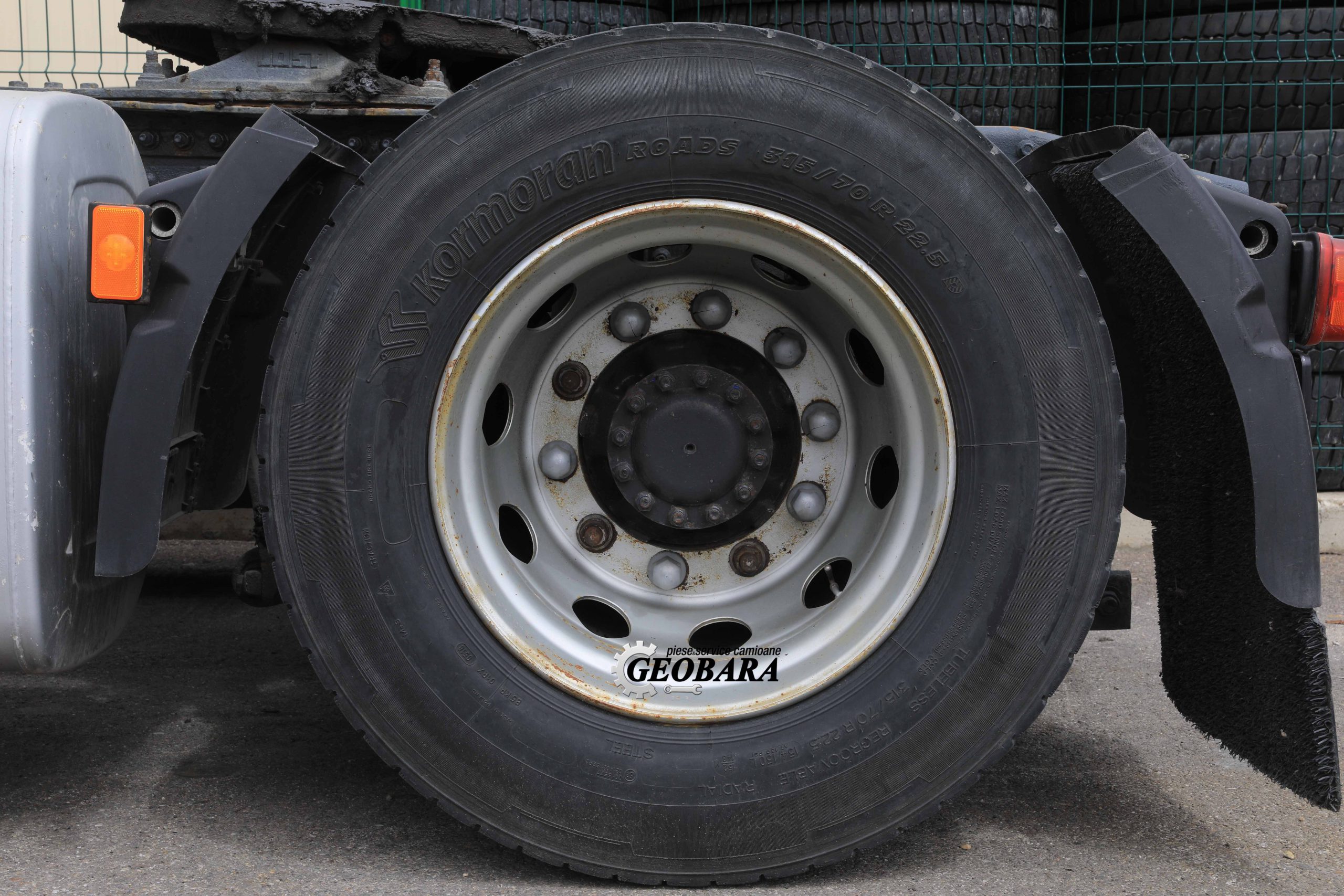 Janta tabla cu anvelopa, Volvo FH/FM, OEM 20545568 – Piese Volvo Camioane Dezmembrari Janta tabla cu anvelopa, Volvo FH/FM, OEM 20545568
